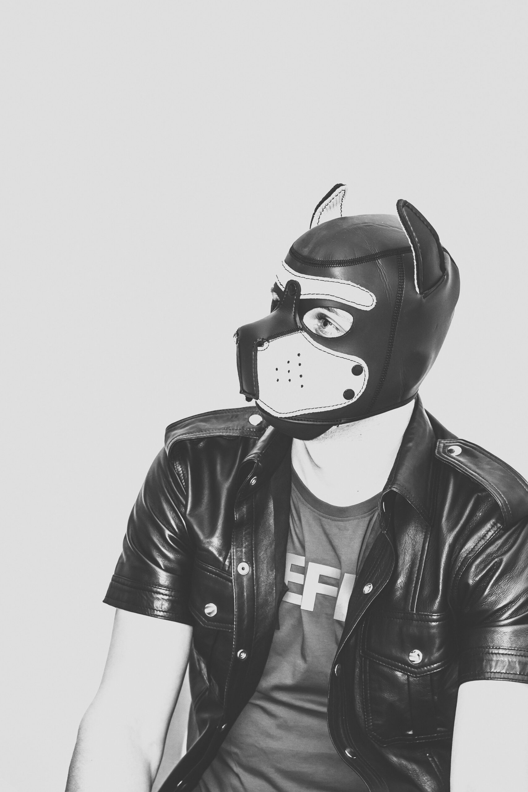 How to Introduce Kink into Your Relationship: A Therapist’s Guide